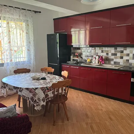 Casa Vicino Al Mare Ferienhaus Lezhë